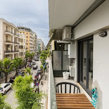 דירה Oak Tree By Halu! Spacious With Scandinavian Design סלוניקי